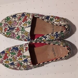 Keith Harring Toms shoes size 6.5